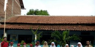 SD Muhammadiyah Gribig Memborong 5 Piala FLS2N Tingkat Kecamatan Gebog